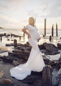 Adelaide based Accredited Professional Photographer Jennifer White Photography Maternity Photo shoot