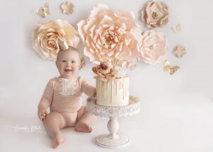 Adelaide based Accredited Professional Photographer Jennifer White Photography Cake Smash Photo Shoot