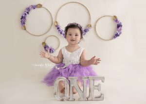 Adelaide based Accredited Professional Photographer Jennifer White Photography Cake Smash Photo Shoot