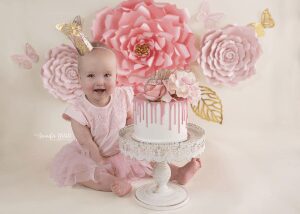 Adelaide based Accredited Professional Photographer Jennifer White Photography Cake Smash Photo Shoot
