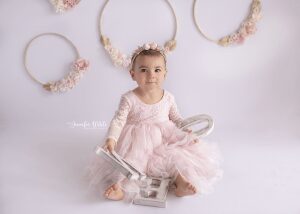 Adelaide based Accredited Professional Photographer Jennifer White Photography Cake Smash Photo Shoot